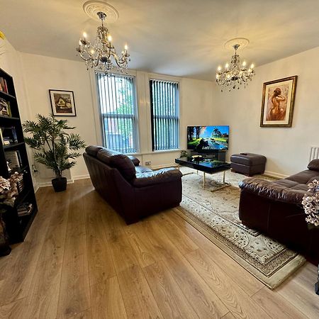 Lovely 2 Bed Apartment, Arnold Town Centre. Nottingham Ngoại thất bức ảnh