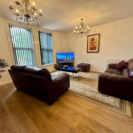 Lovely 2 Bed Apartment, Arnold Town Centre. Nottingham Ngoại thất bức ảnh