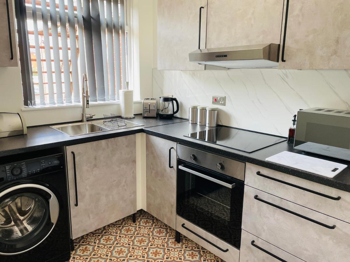 Lovely 2 Bed Apartment, Arnold Town Centre. Nottingham Ngoại thất bức ảnh